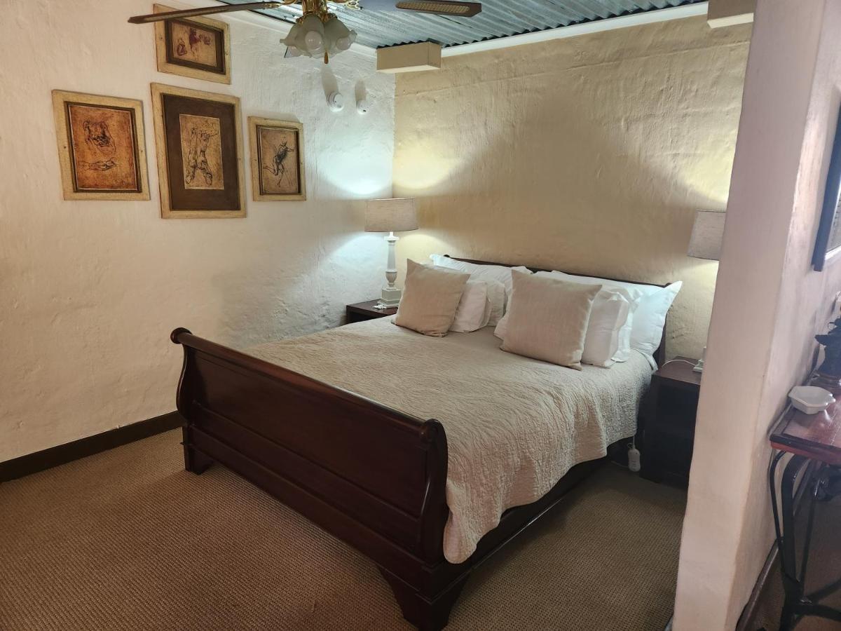 Cleopatra Mountain Farm stay